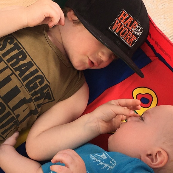 Meet your Posher, Megan - Picture 2 of 3